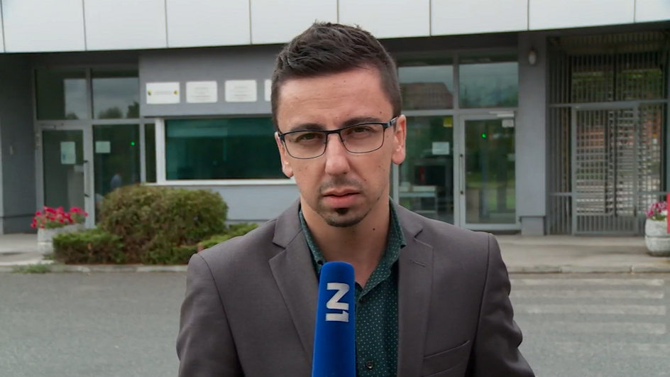 sa-live 2-1710-140618.00_12_28_24.Still002