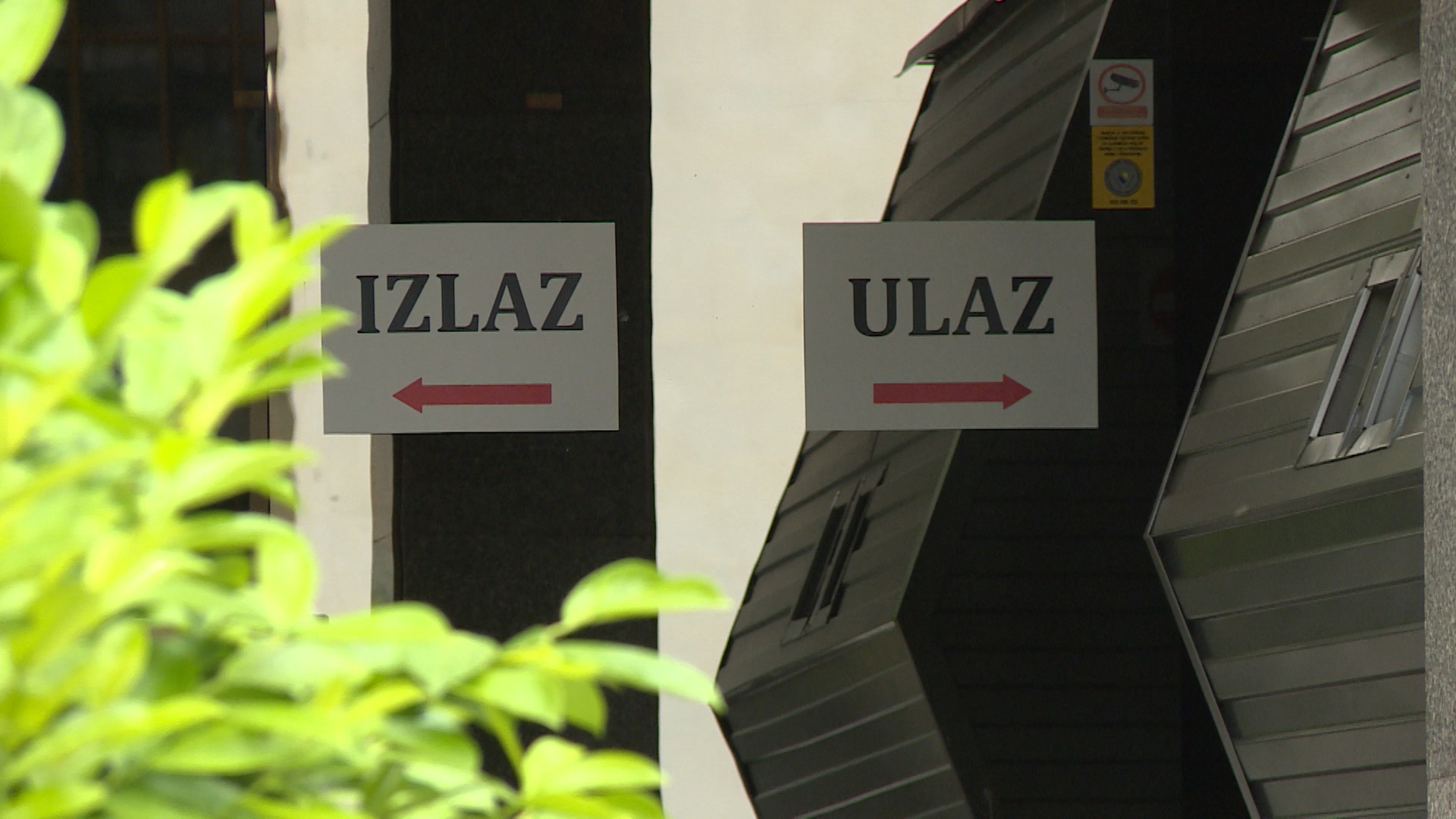 sa-live 3-1530-131120.00_02_07_24.Still006