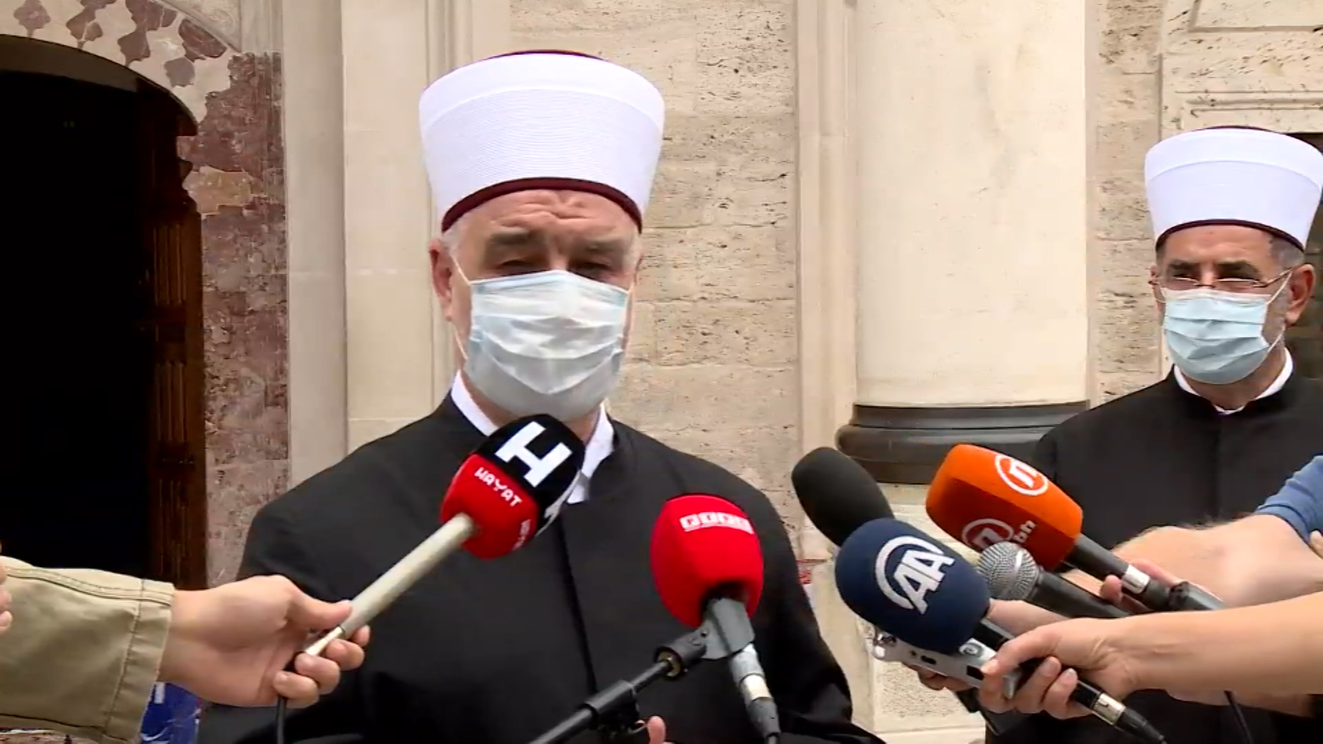 sa-live 3-1600-180920.00_16_12_20.Still001