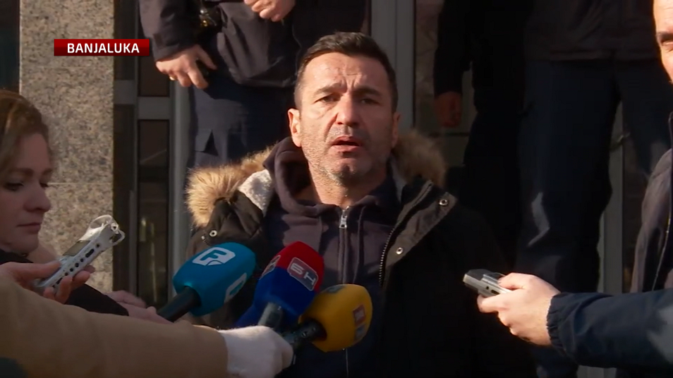 SA-LIVE EVENT-1040-261218_1.10_44_01_16.Still001