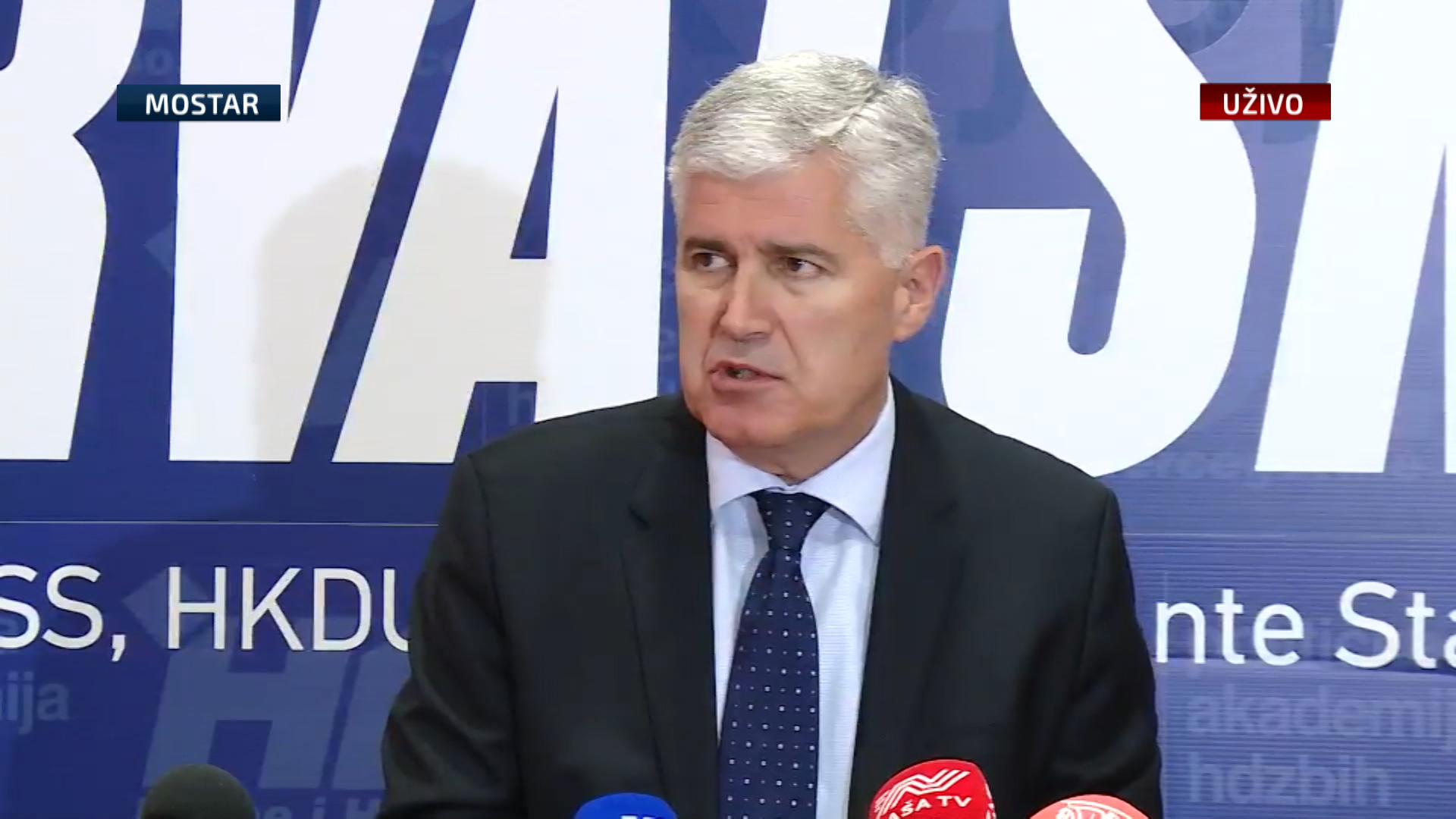 SA-LIVE EVENT-1145-140518.00_00_21_16.Still001