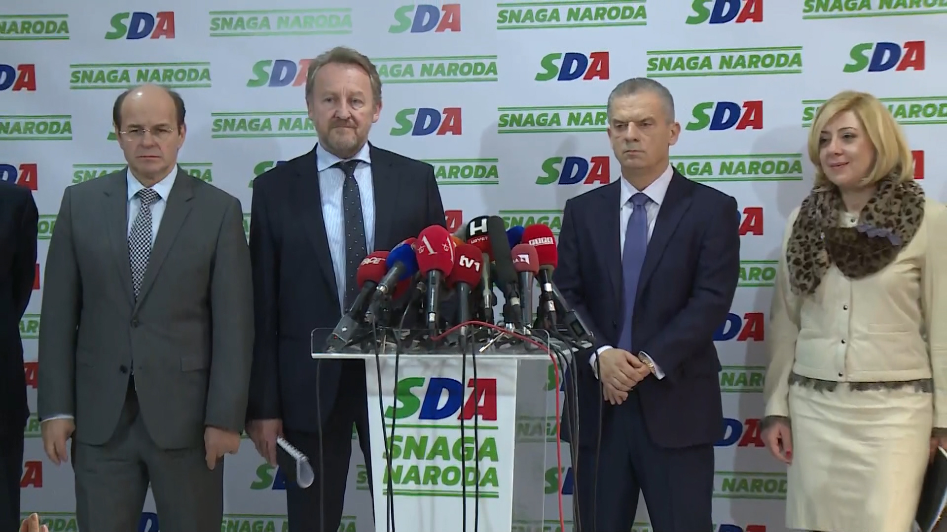 SA-LIVE EVENT-1530-200219.00_01_32_21.Still002