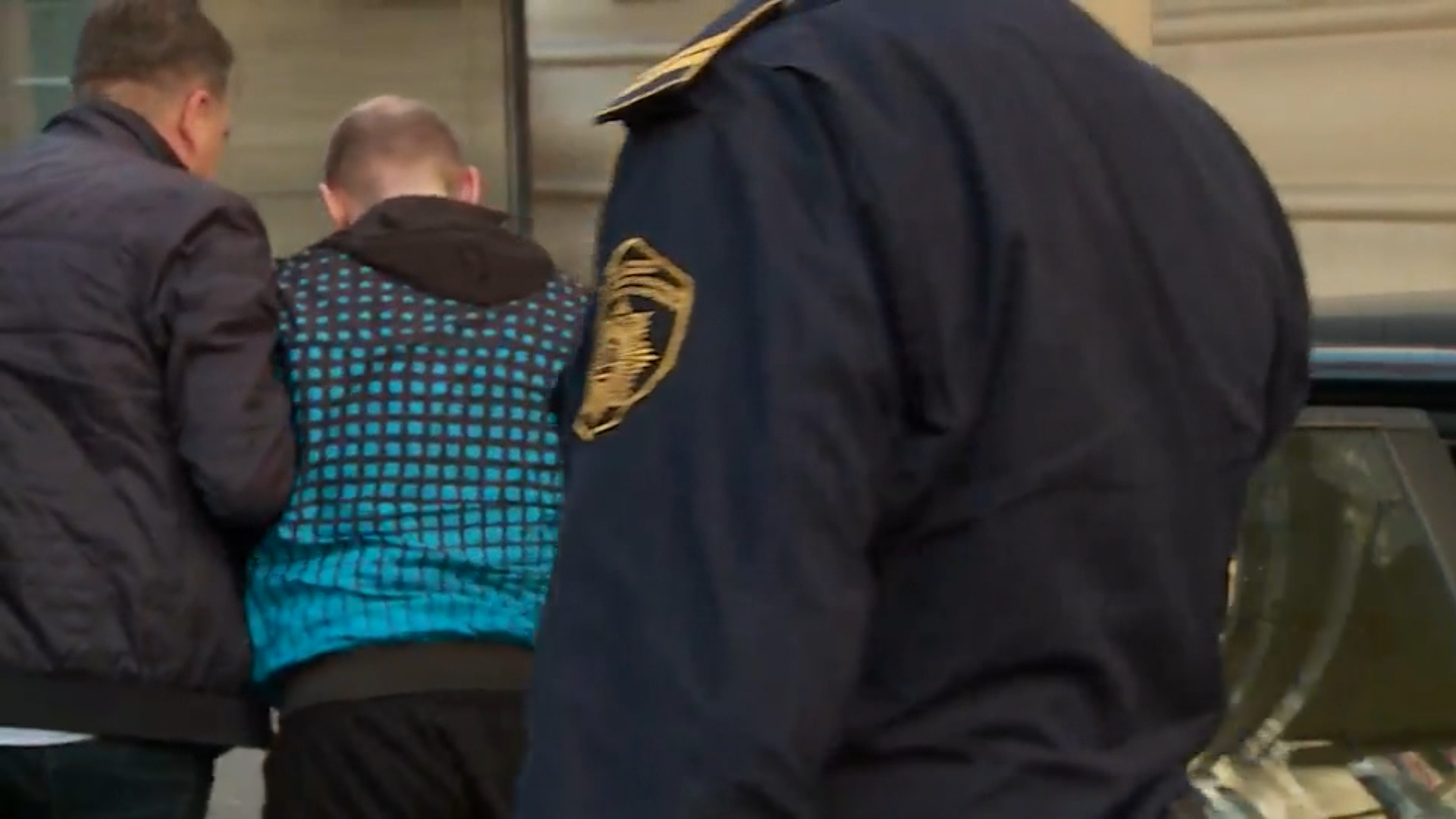 sa-lkl dakic i inserti-061118-sls-wmt.14_11_04_04.Still004