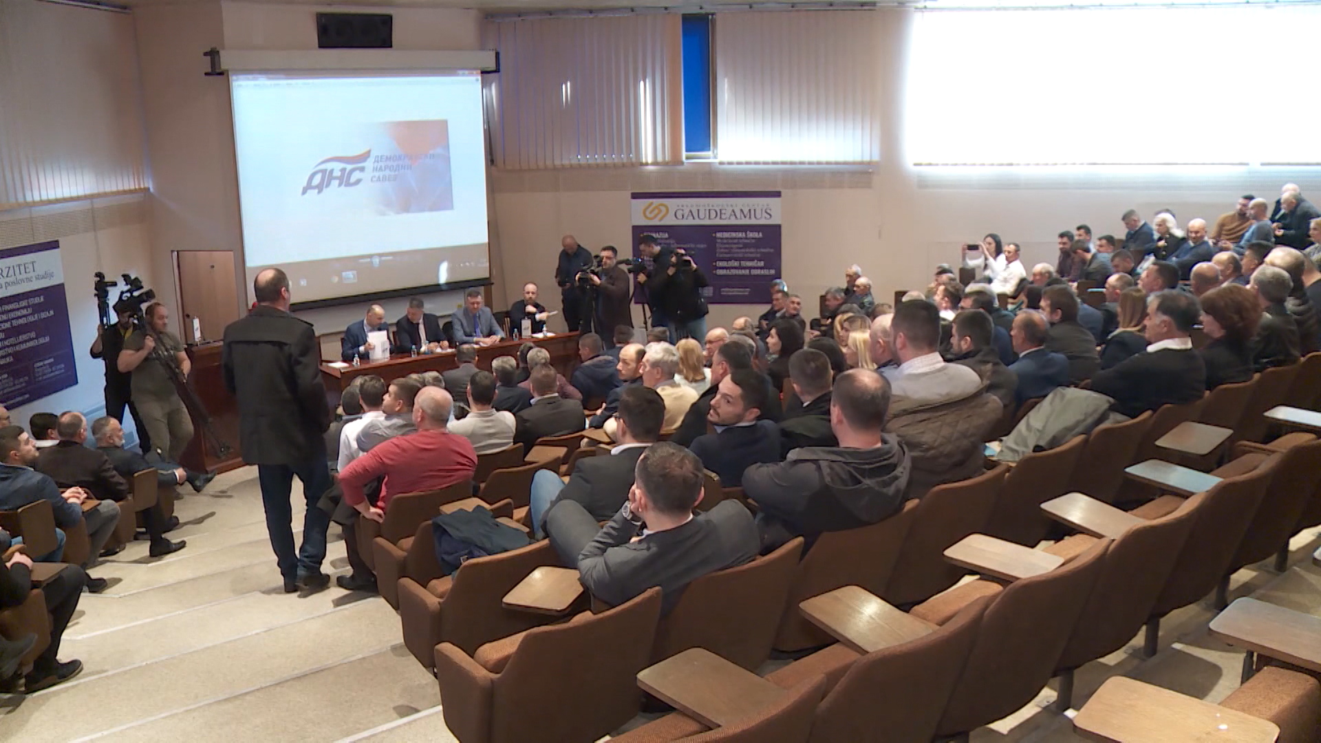 SA-LKLV DNS-19-ANM-1(20200215-174041480).00_00_11_20.Still002