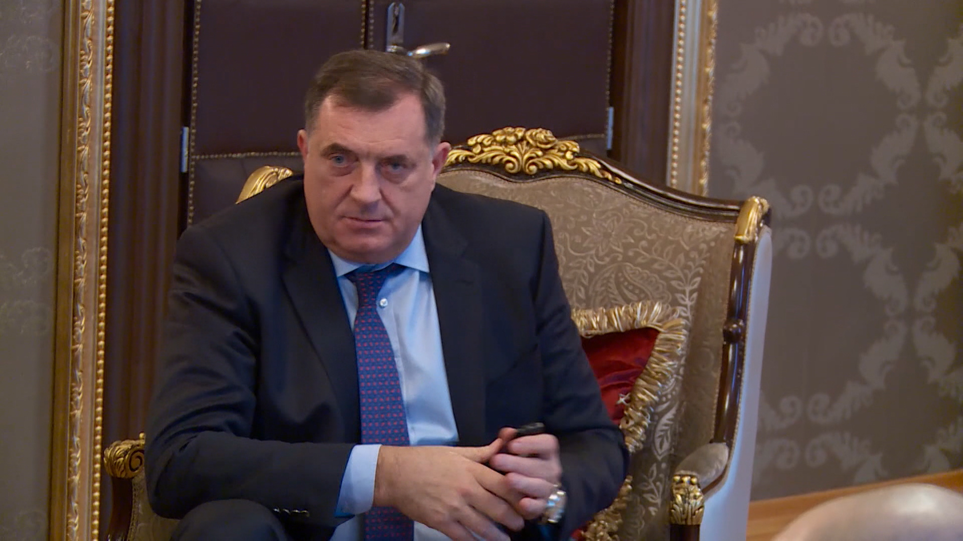 SA-LKLV DODIK-ANM-1(20181206-171440487).00_03_04_22.Still009