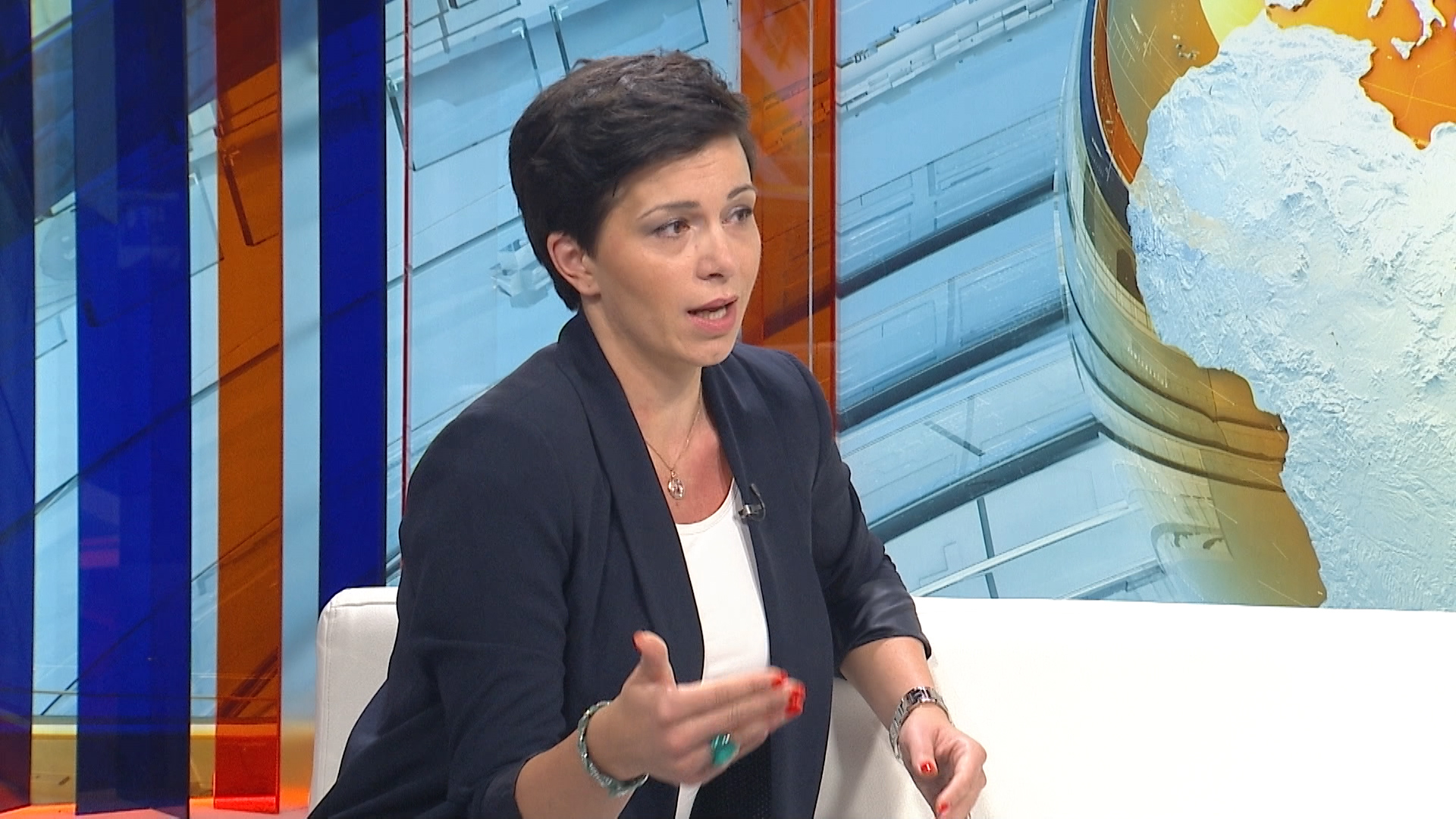 sa-maja gasal-clf.00_09_56_22.Still002