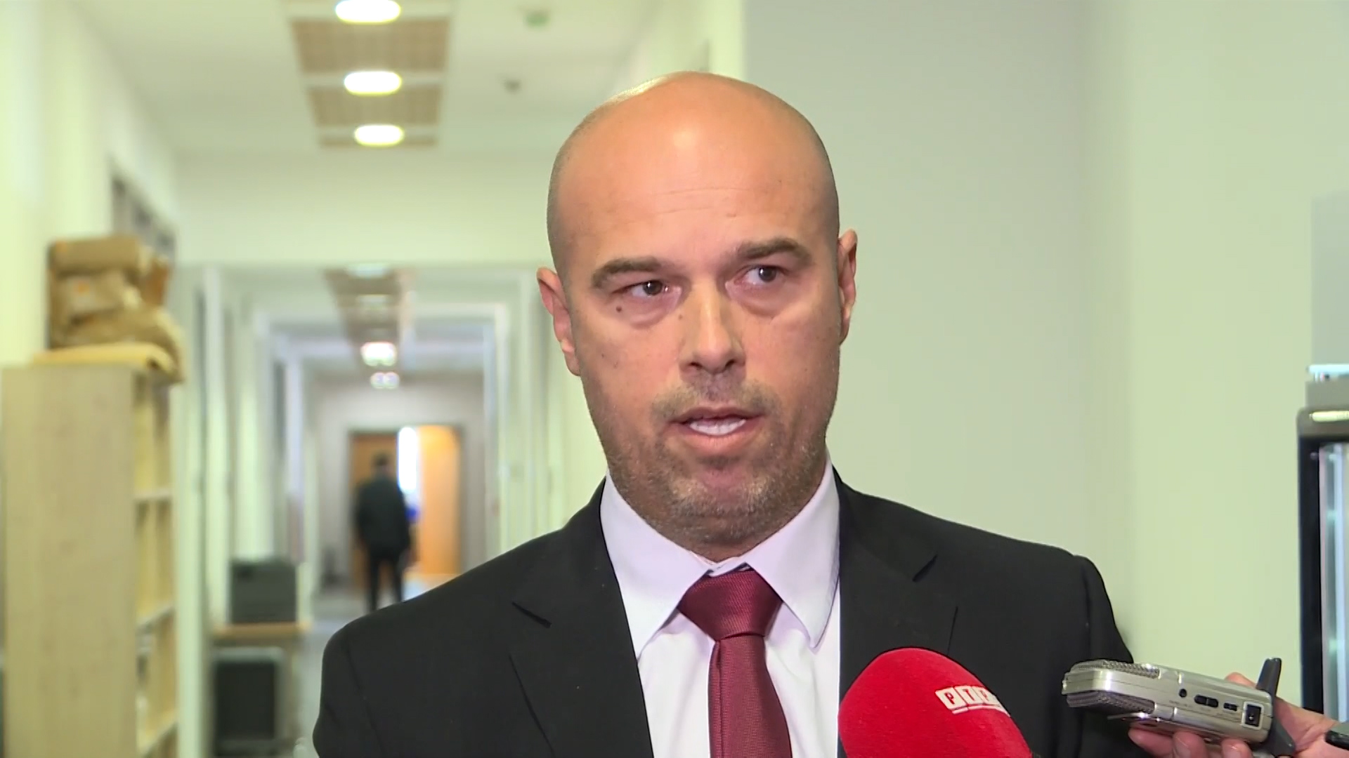 sa-marina pendes-clf-210619.00_11_34_11.Still005