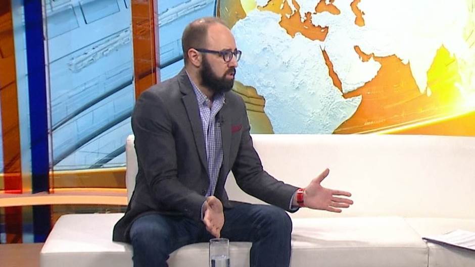 sa-masic-clf-280319.00_14_24_22.Still001