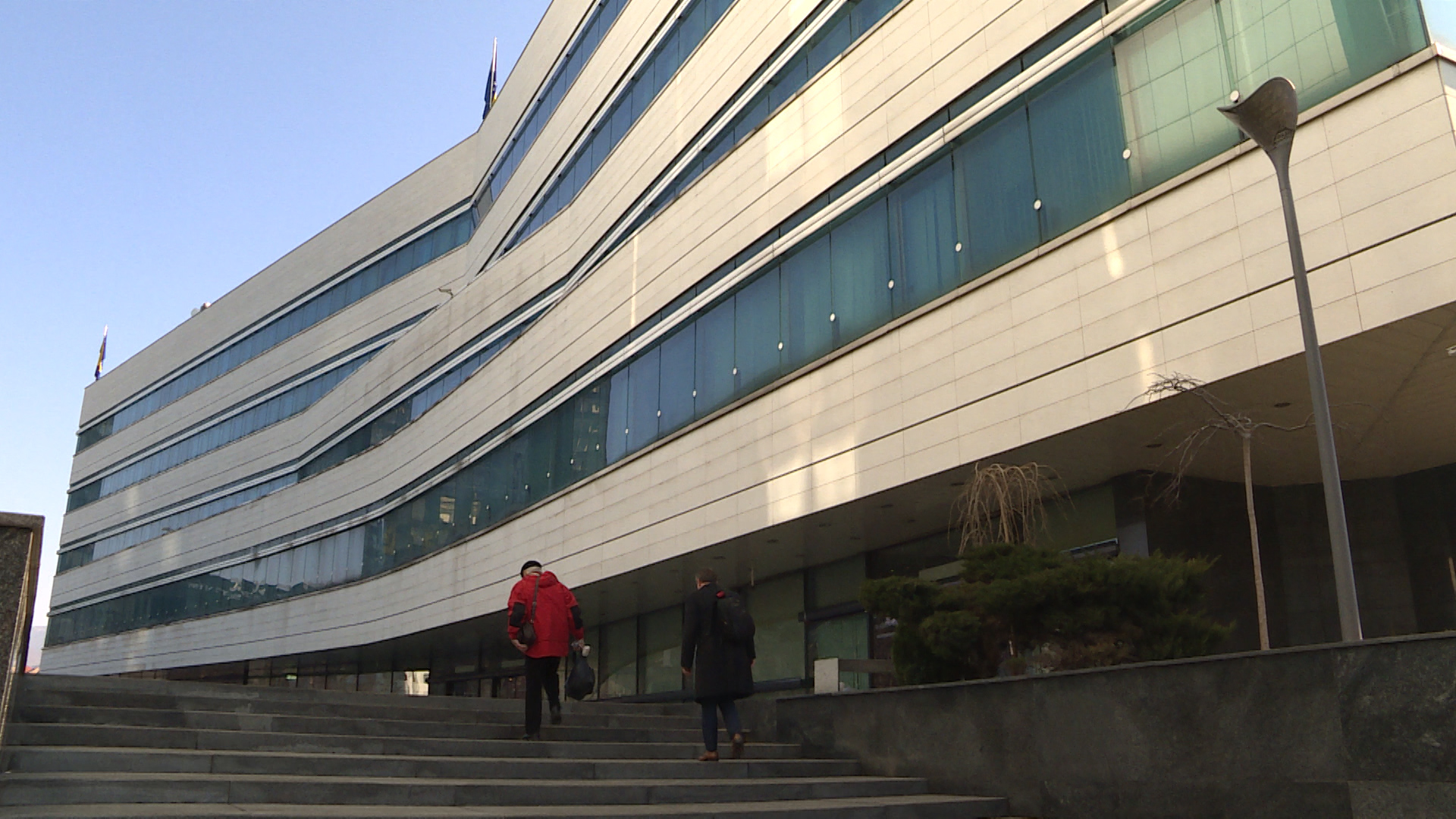 sa-memnuna mustafa-clf.00_01_55_13.Still007