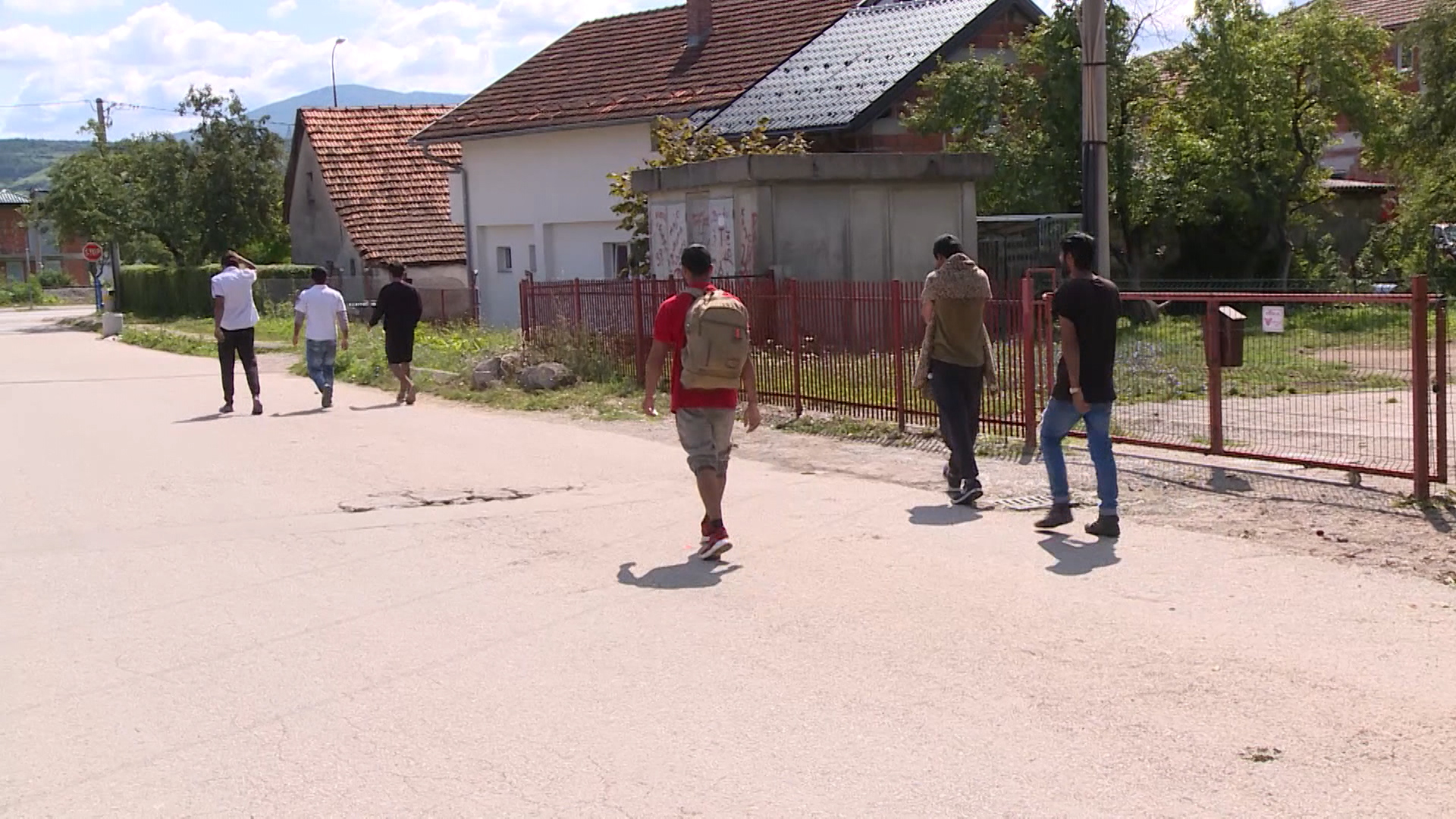 SA-MIGRANTI BIRA PKG-19-BOB-1(20190804-154403994).00_01_45_24.Still001