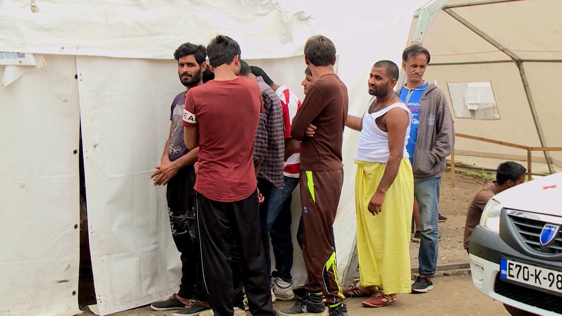 SA-MIGRANTI HR BIH-SEM-1(20190822-180801427).mxf.00_00_39_15.Still001