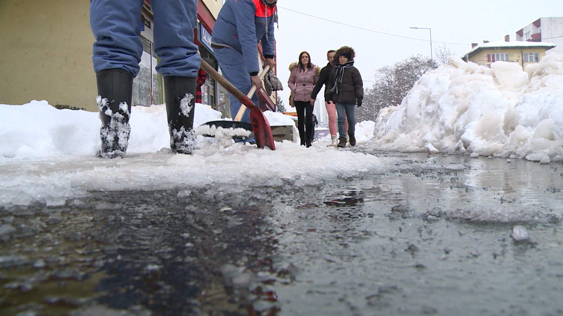 SA-MIGRANTI PKG-19-AIH-1(20181217-164008219).00_00_10_19.Still003