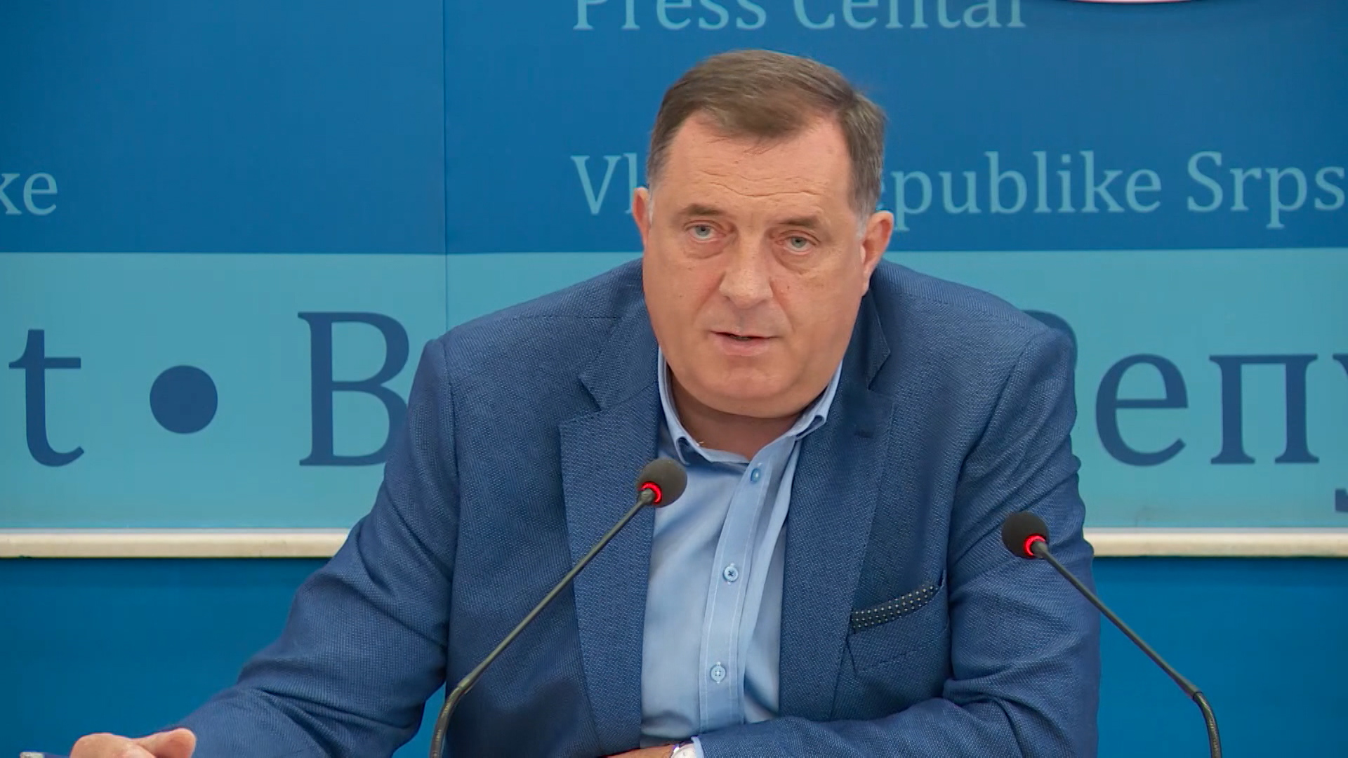 SA-MIGRANTI PKG-19-ALT-1(20180623-155840630).00_00_11_11.Still001