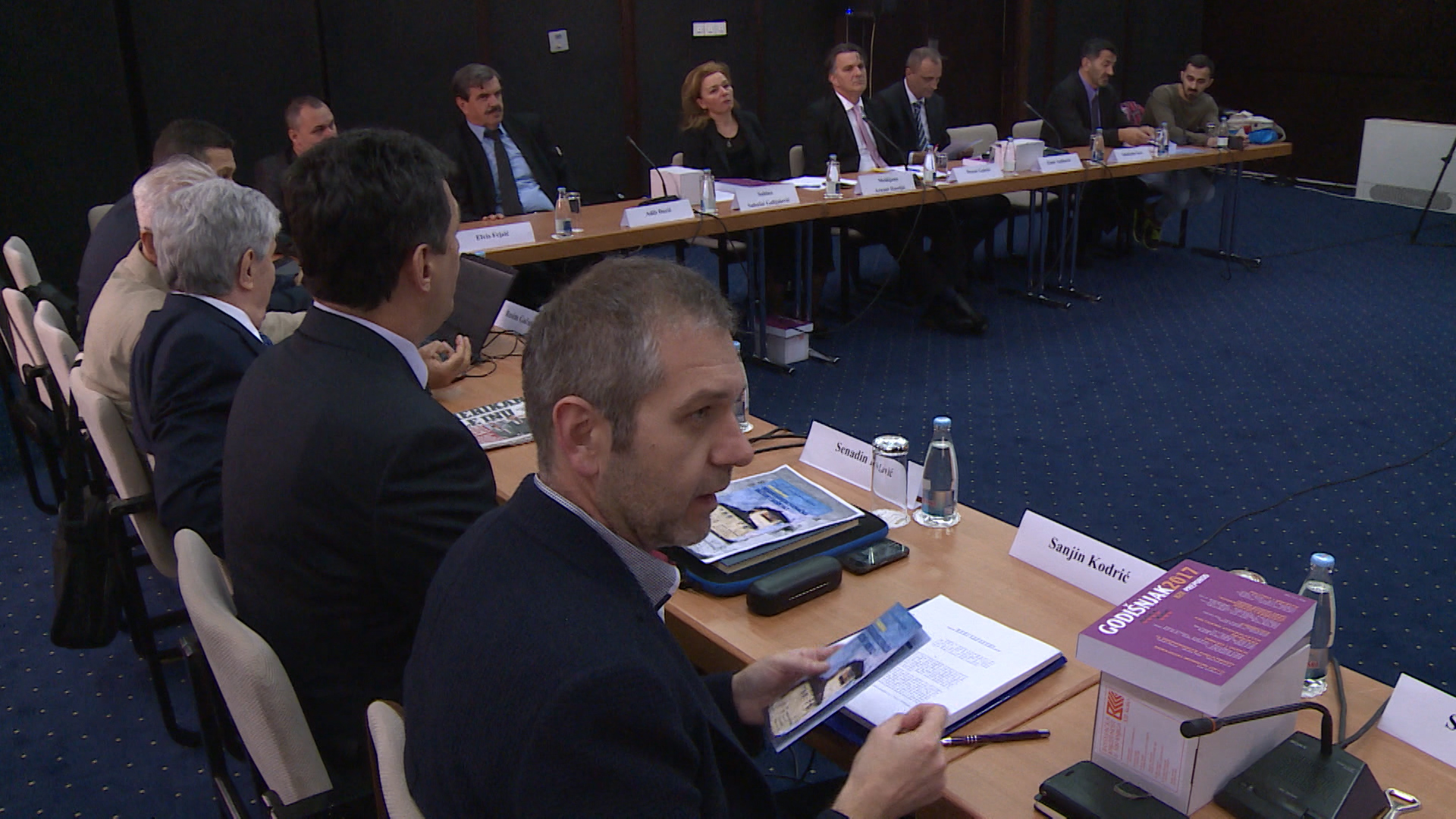 SA-MIGRANTI PKG-19-ALT-1(20180623-155840630).00_00_15_15.Still009