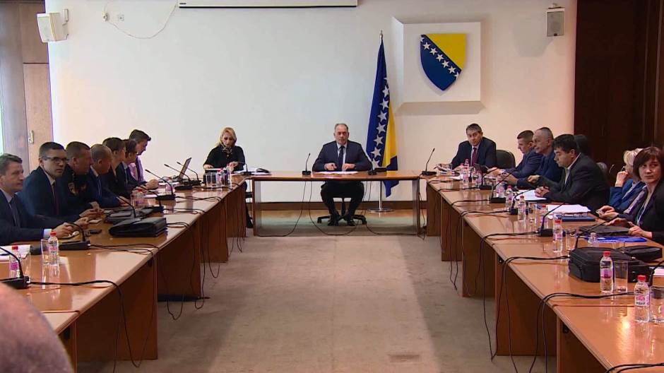 SA-MIGRANTI STAB LKLV-ALT-2(20190530-160356955).00_02_05_11.Still001