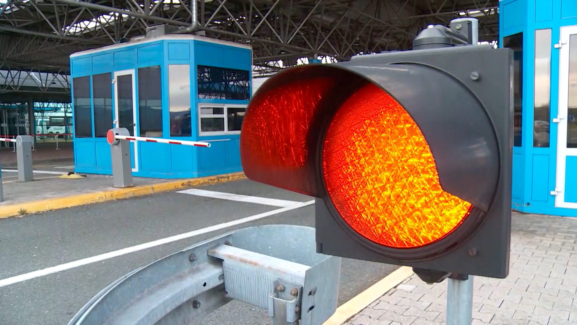 SA-MIGRANTSKA PKG-SNM-1(20201222-161421481).00_00_00_13.Still008