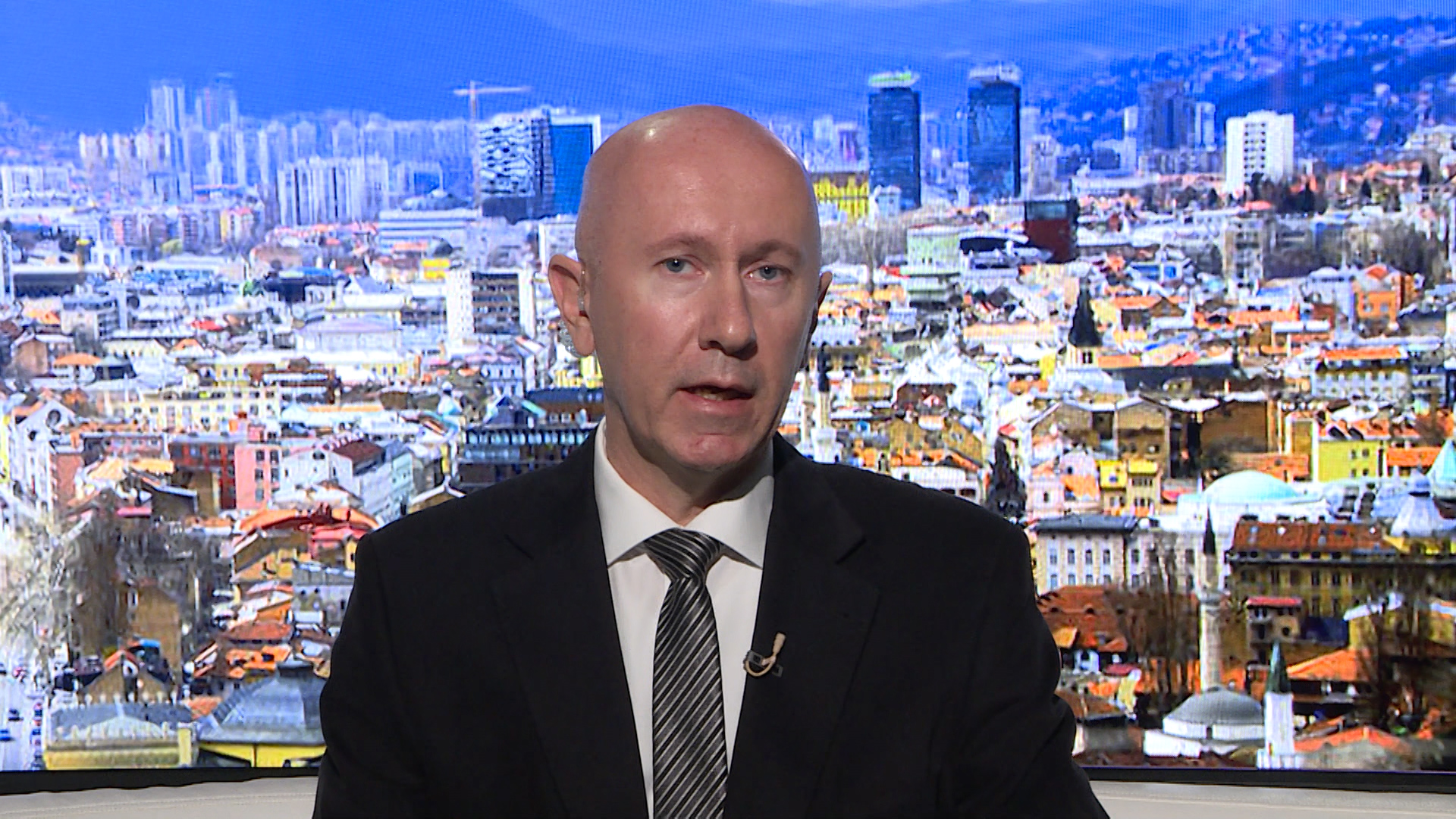 sa-milan dunovic-clf.17_53_49_20.Still002