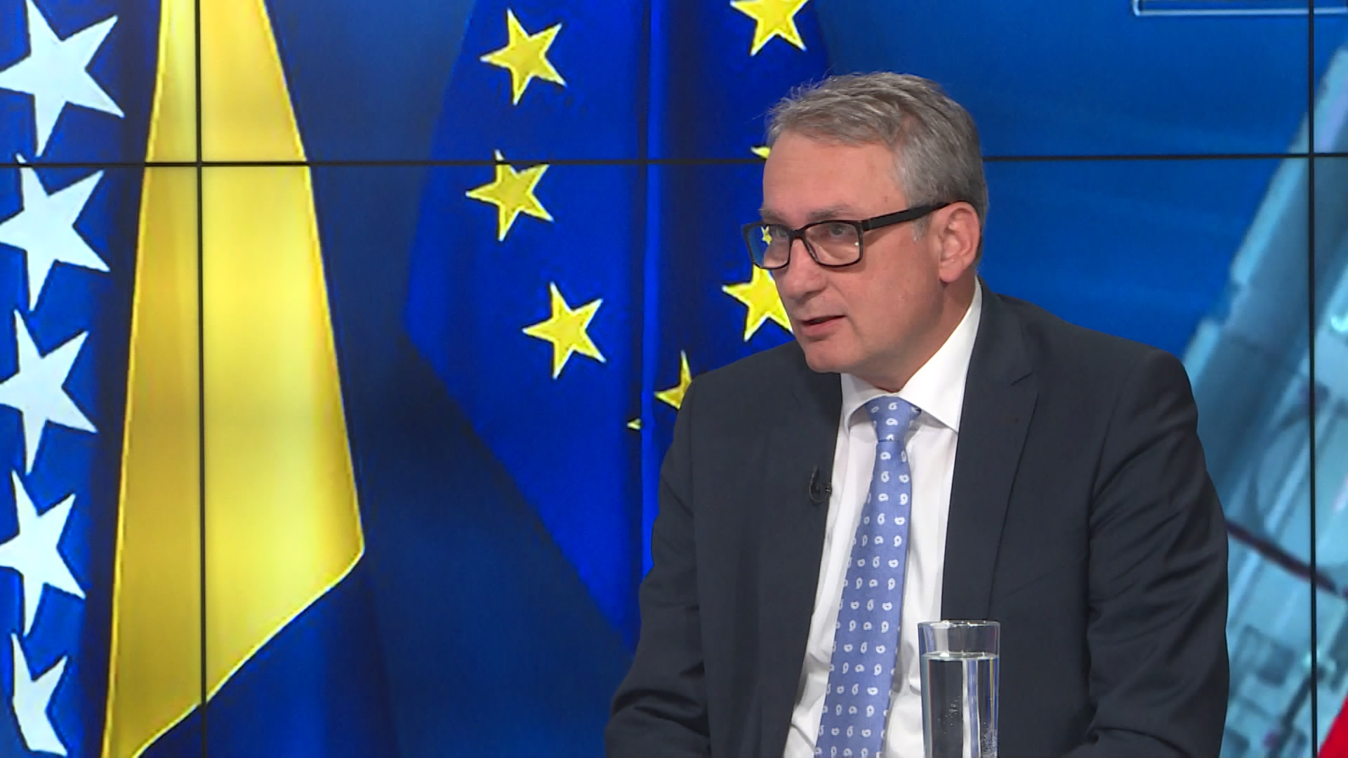 sa-mladen bosic-ytb-290519_1.17_39_55_09.Still002