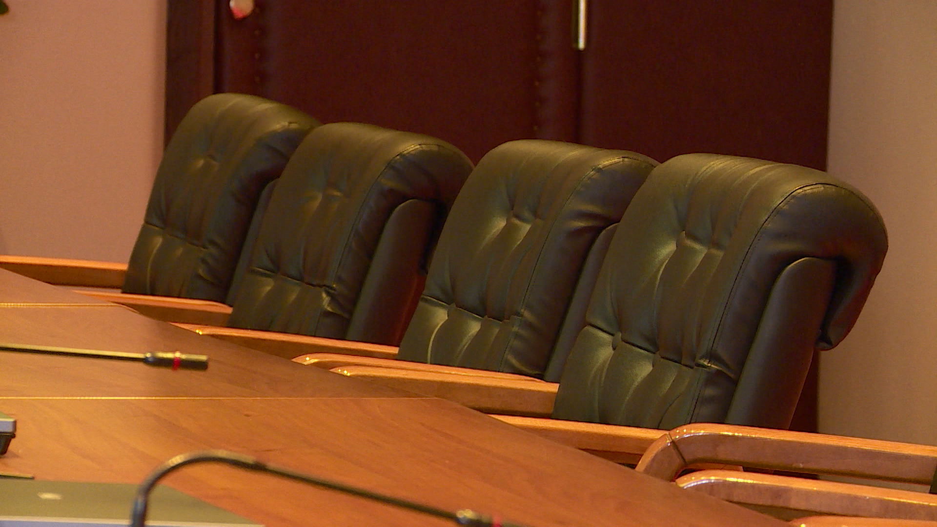 SA-NAKON GODINU PKG-19-ZVK-1(20191006-132105712).00_06_19_09.Still001