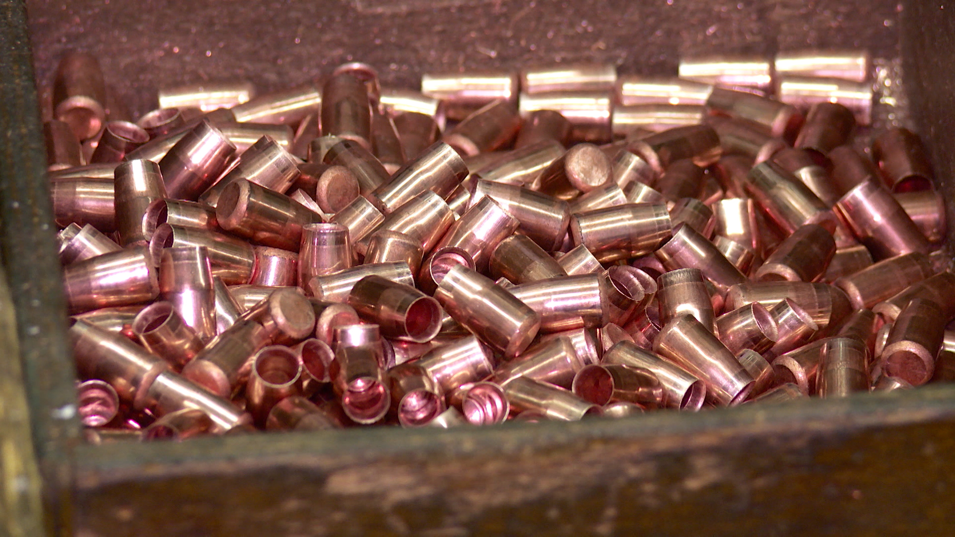 SA-NAORUZAVANJE REAX PKG-MIV-1(20190410-171940564).00_03_35_01.Still001