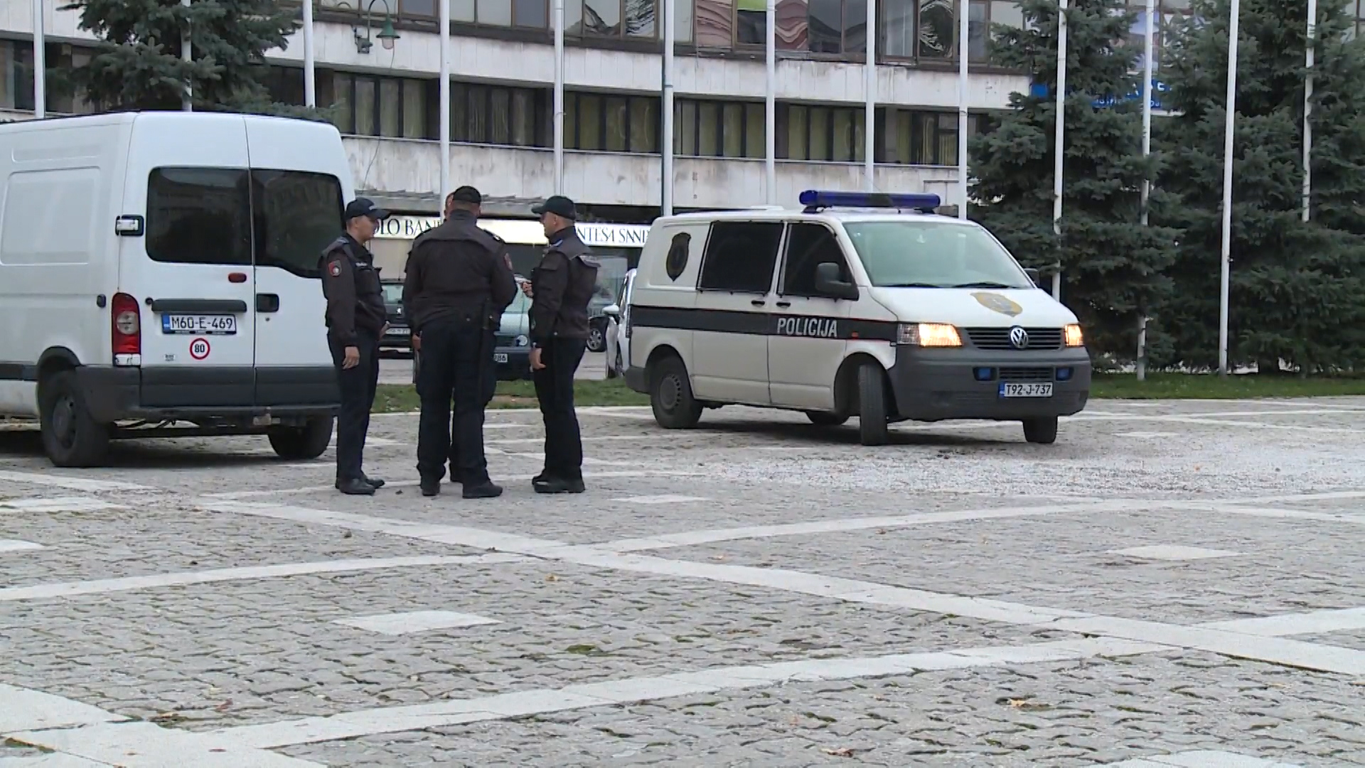 sa-narodno pozoriste-091016-aih-wmt.Still004