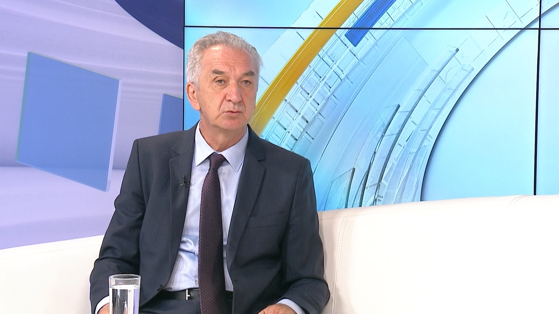 SA-ND SAROVIC 121020-1(20201012-120626352).mxf.00_00_50_08.Still001