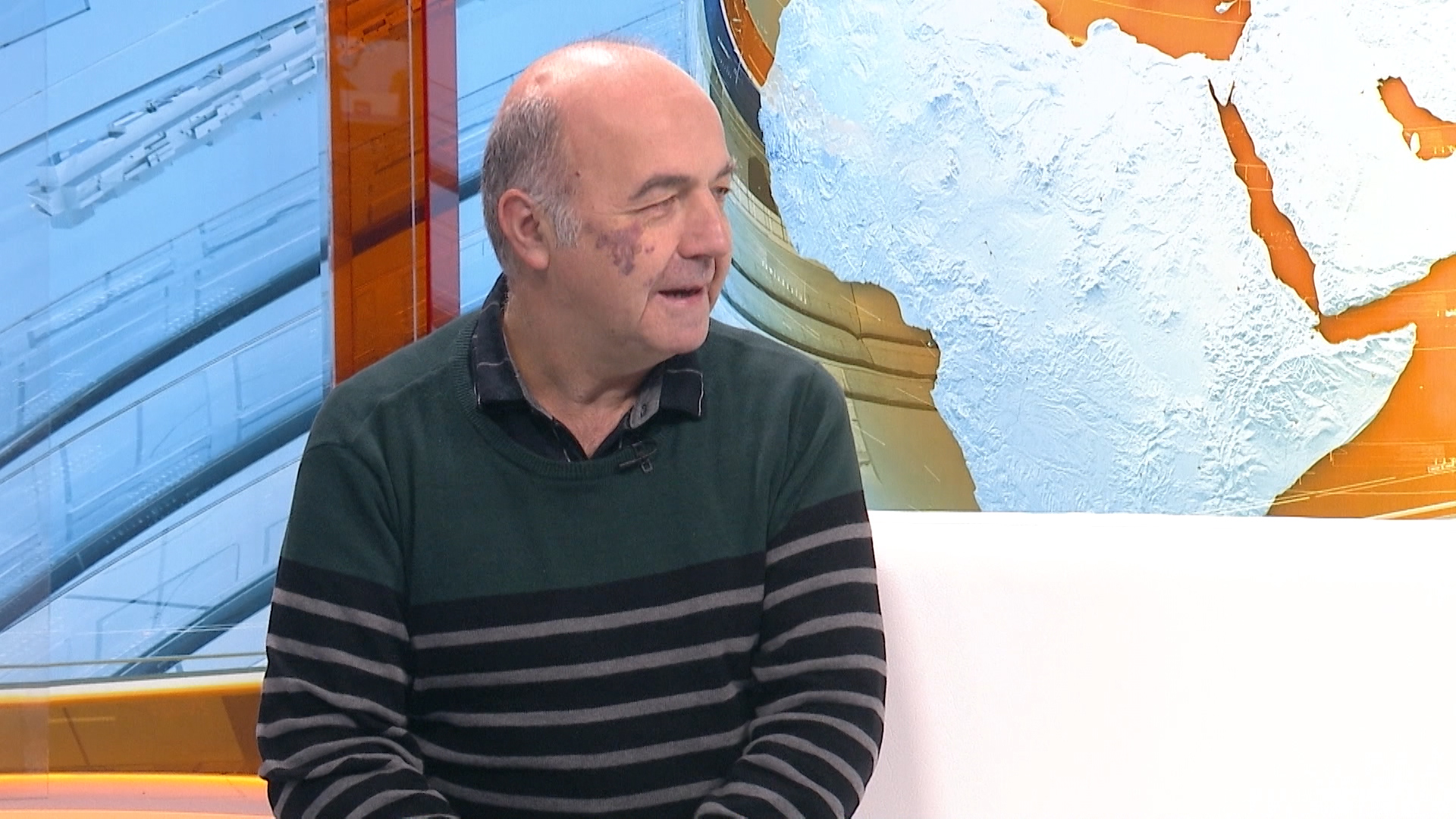 SA-ND STRASNI-230919-1(20190923-102040607).00_00_51_21.Still001