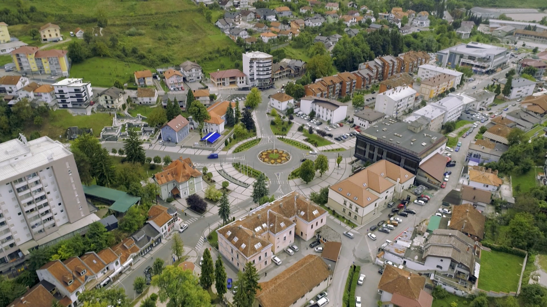 SA-NEBO I ZEMLJA-EP12-200220(20200220-123050012).Still002