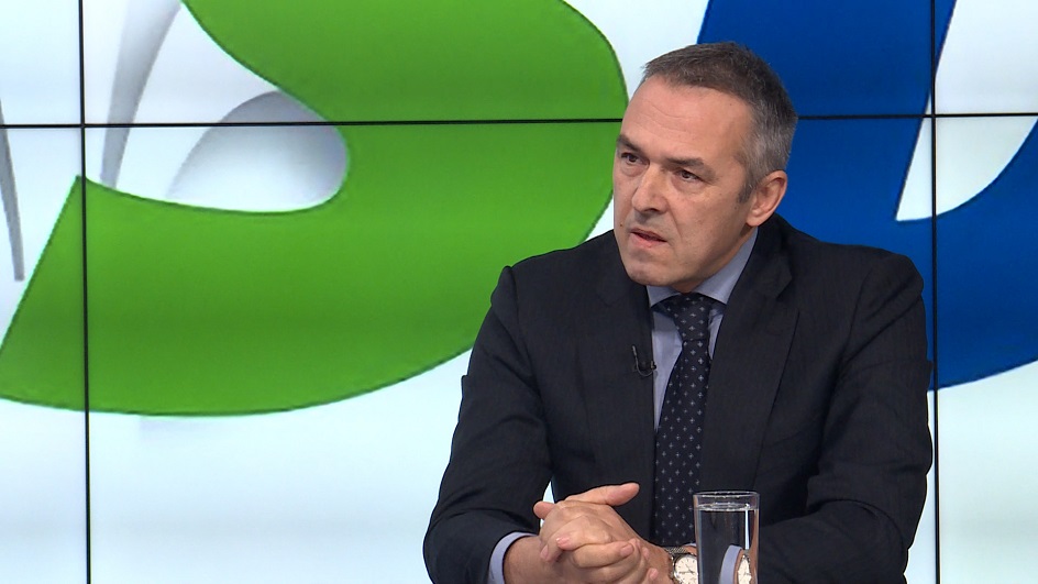 sa-nedzad brankovic-clf-080120.18_36_26_00.Still002