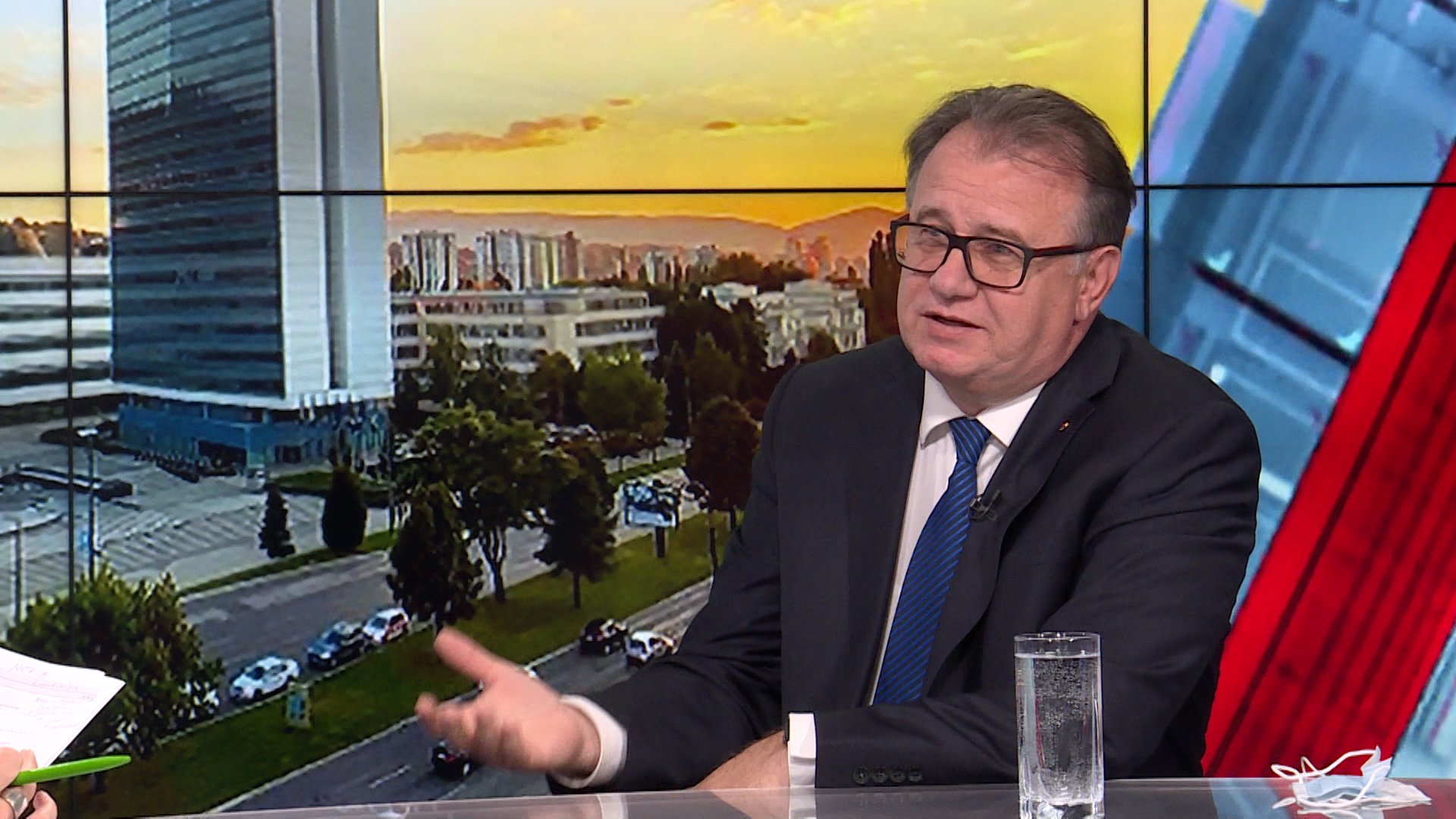 sa-nermin niksic-0800-100620.18_23_18_01.Still001