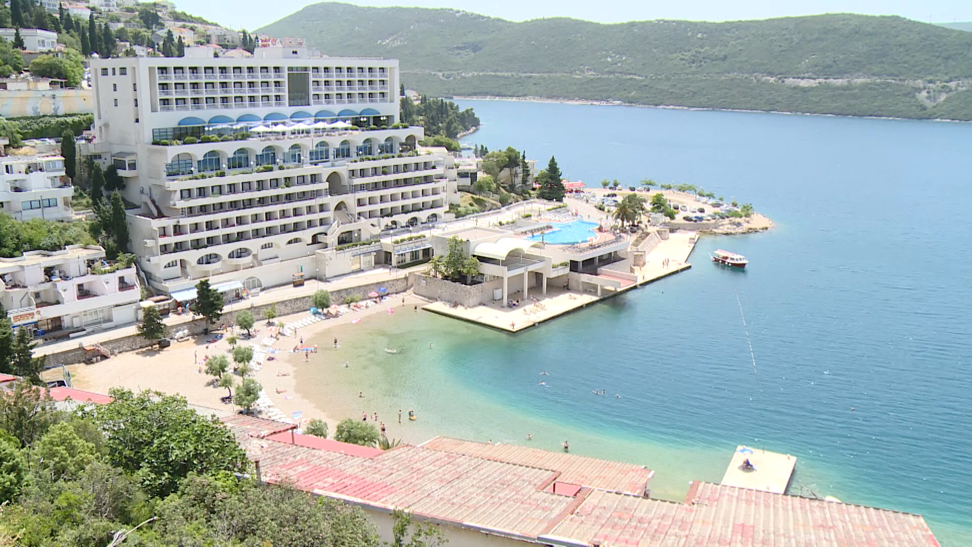 sa-neum sunce pkg-19-djk-1(20190619-165927188).00_02_30_07.Still008