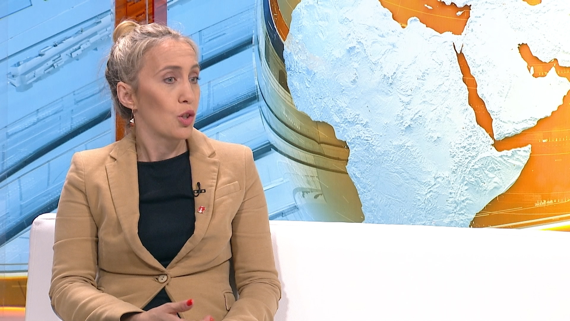 sa-novi dan-0800-230519.Still004