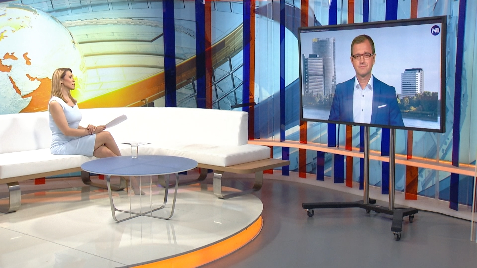 sa-novi dan-0900-070619_1.Still001