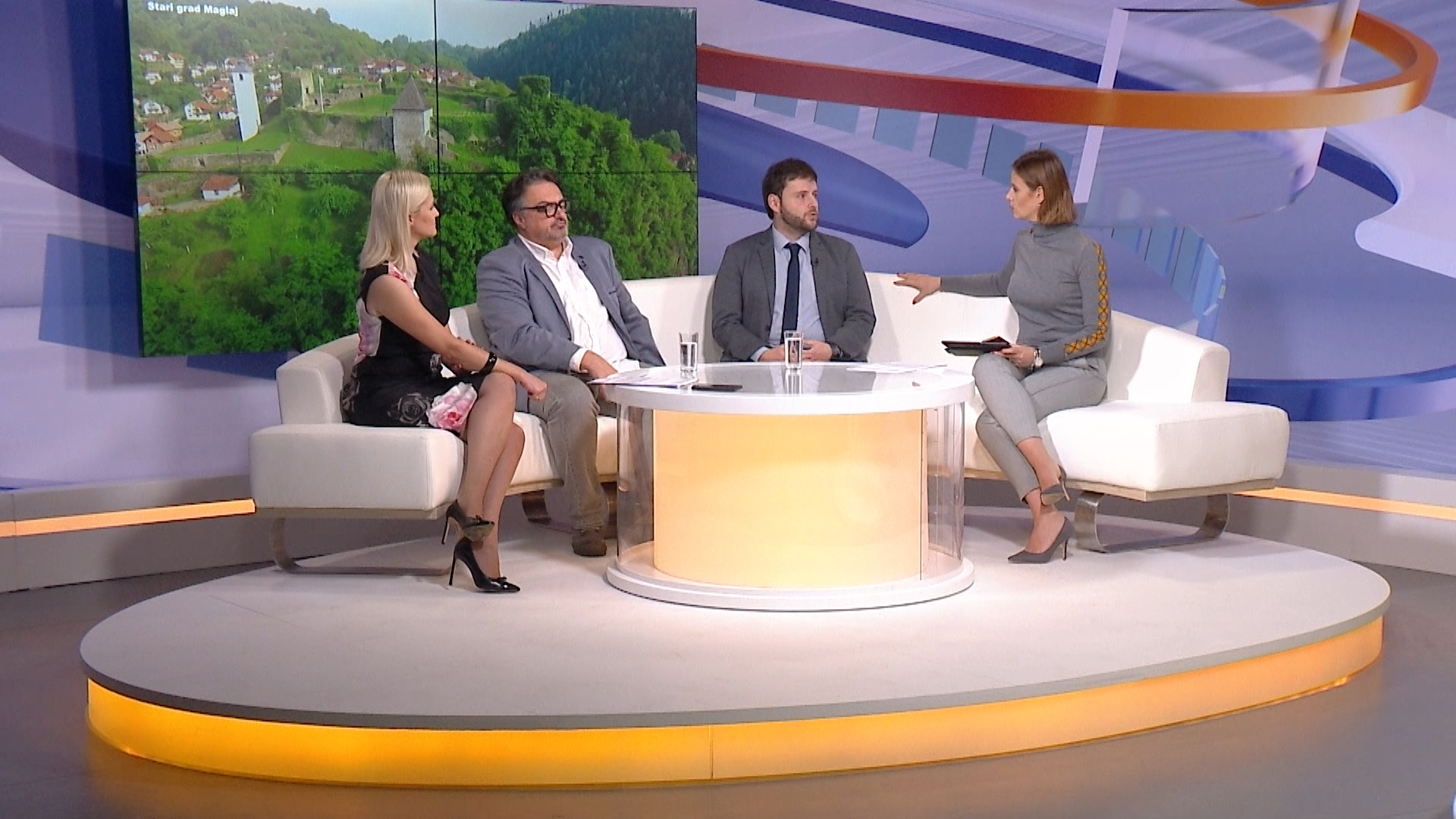 sa-novi dan-0900-281119_1.10_37_12_20.Still001