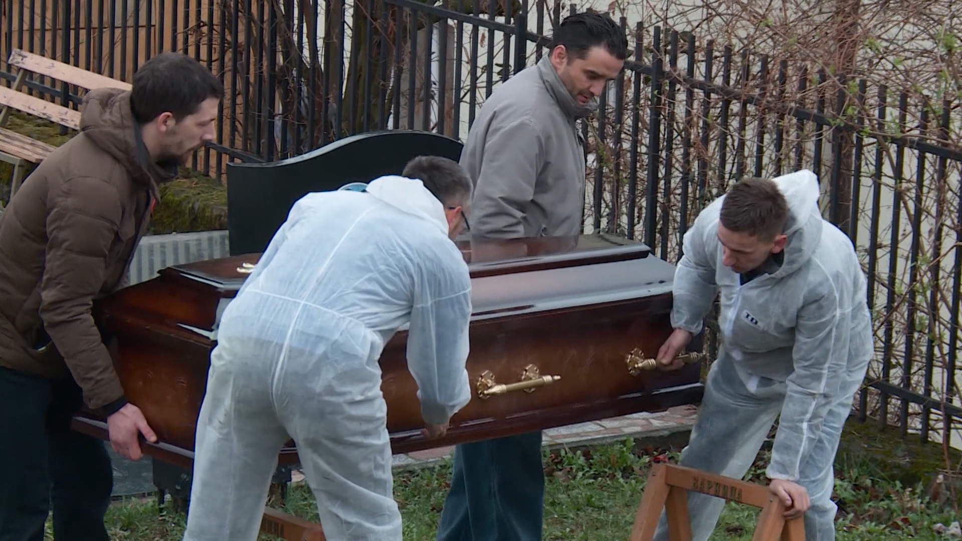 sa-nw gost2-clf.00_01_43_21.Still013