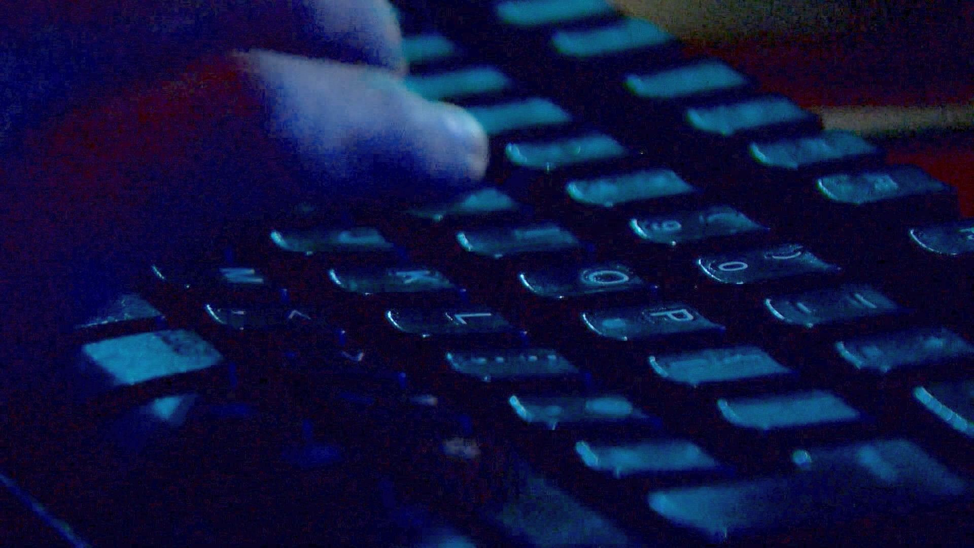 sa-nw gost2-clf.00_02_12_04.Still006