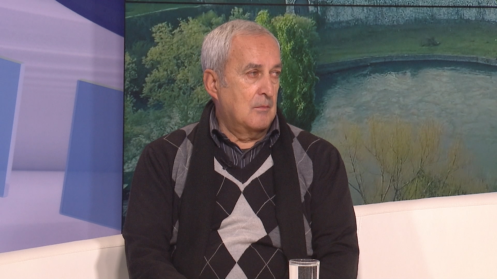 sa-omer kulic-clf_1.09_35_39_13.Still001