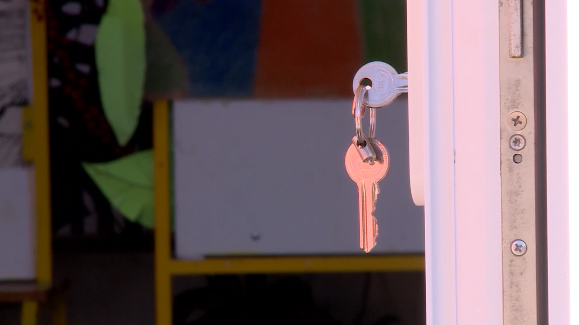 SA-PAD BROJA ZAPOSLENIH PKG-DAM(20200811-164636211).mxf.00_00_12_12.Still001