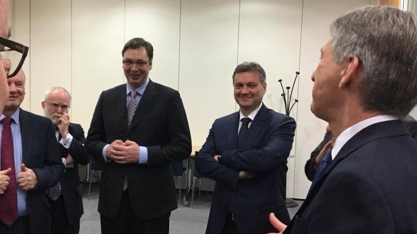 sa Philipom Hammondom 22-02-16