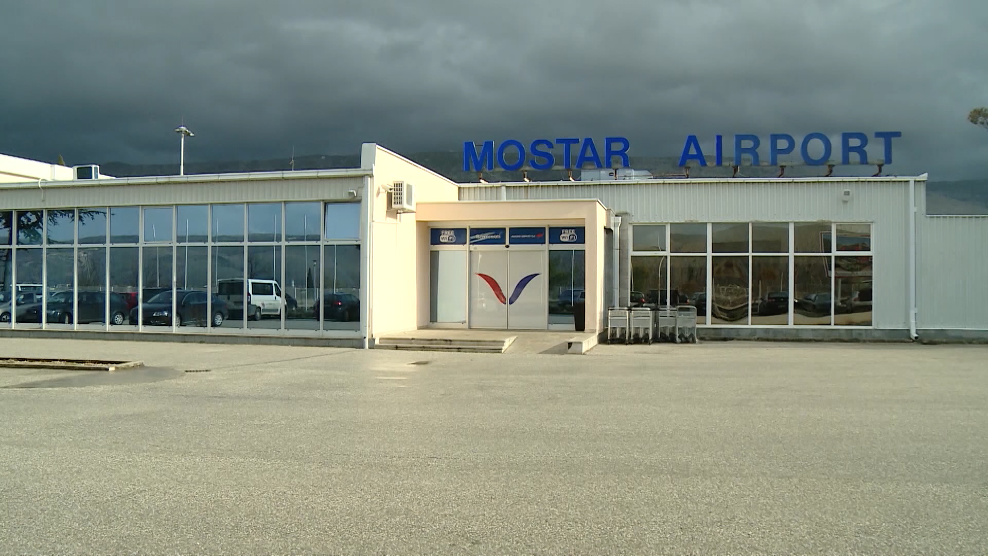SA-PKG EUROWINGS OTISAO MOSTAR-ADB-1(20191024-145357617).00_00_00_00.Still003