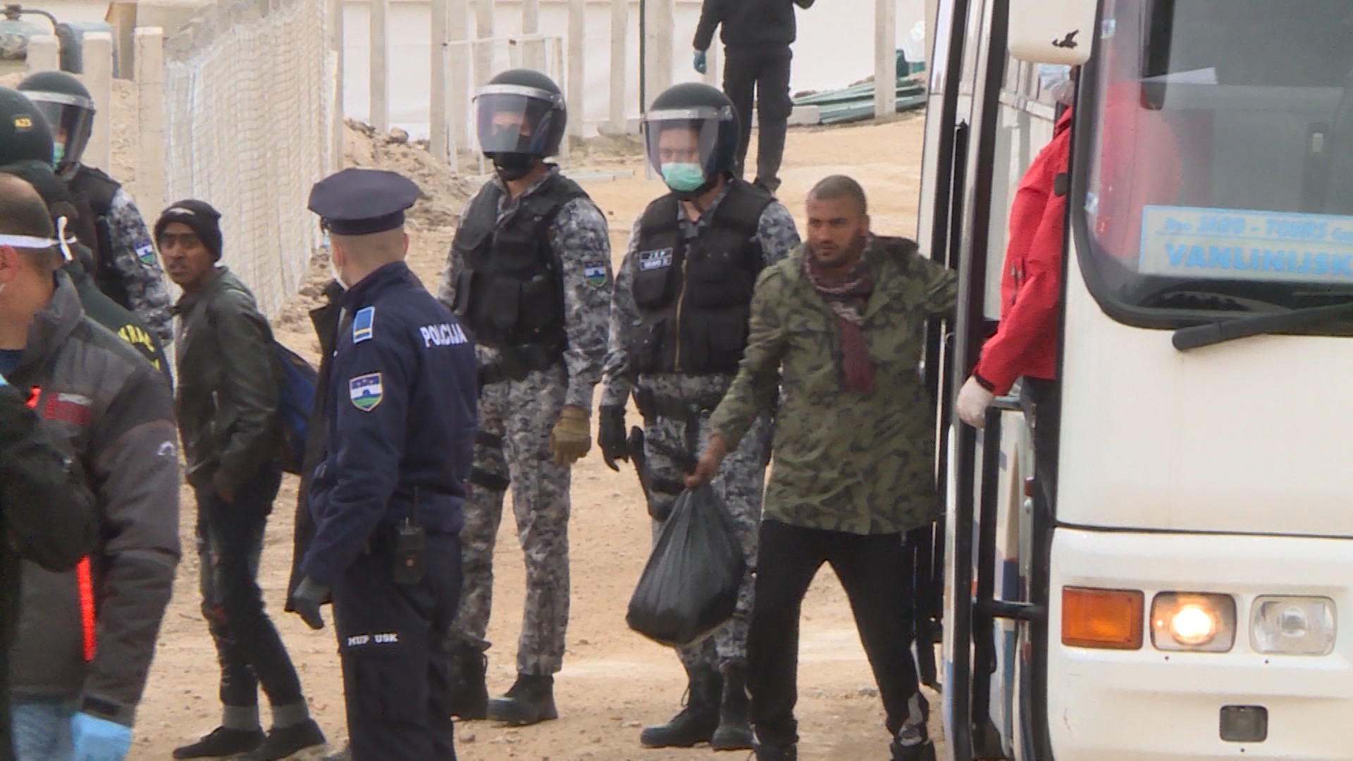 SA-PKG LAZNE VIZE-SEM(20200523-171244699).mxf.00_00_54_19.Still001