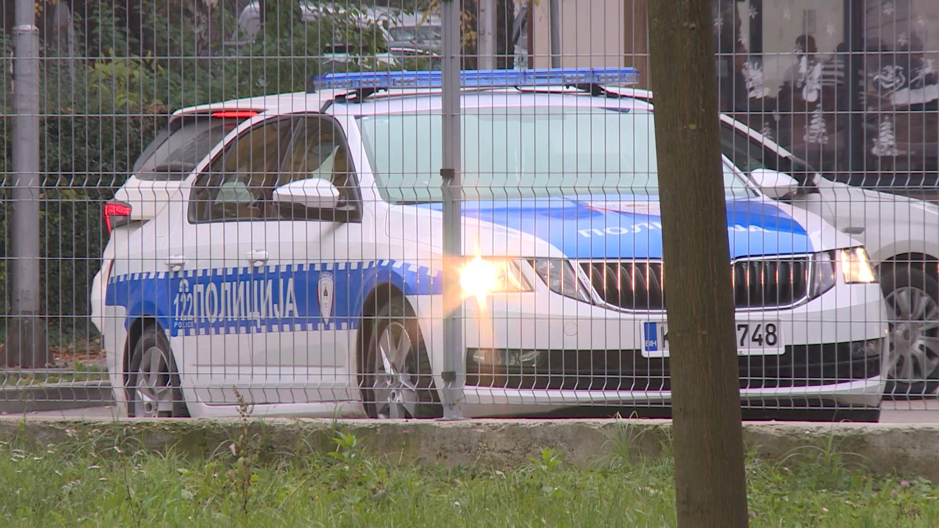 sa-pkg-tuzba za protest-19-anm(20200124-182654718).mxf.00_02_43_11.Still002