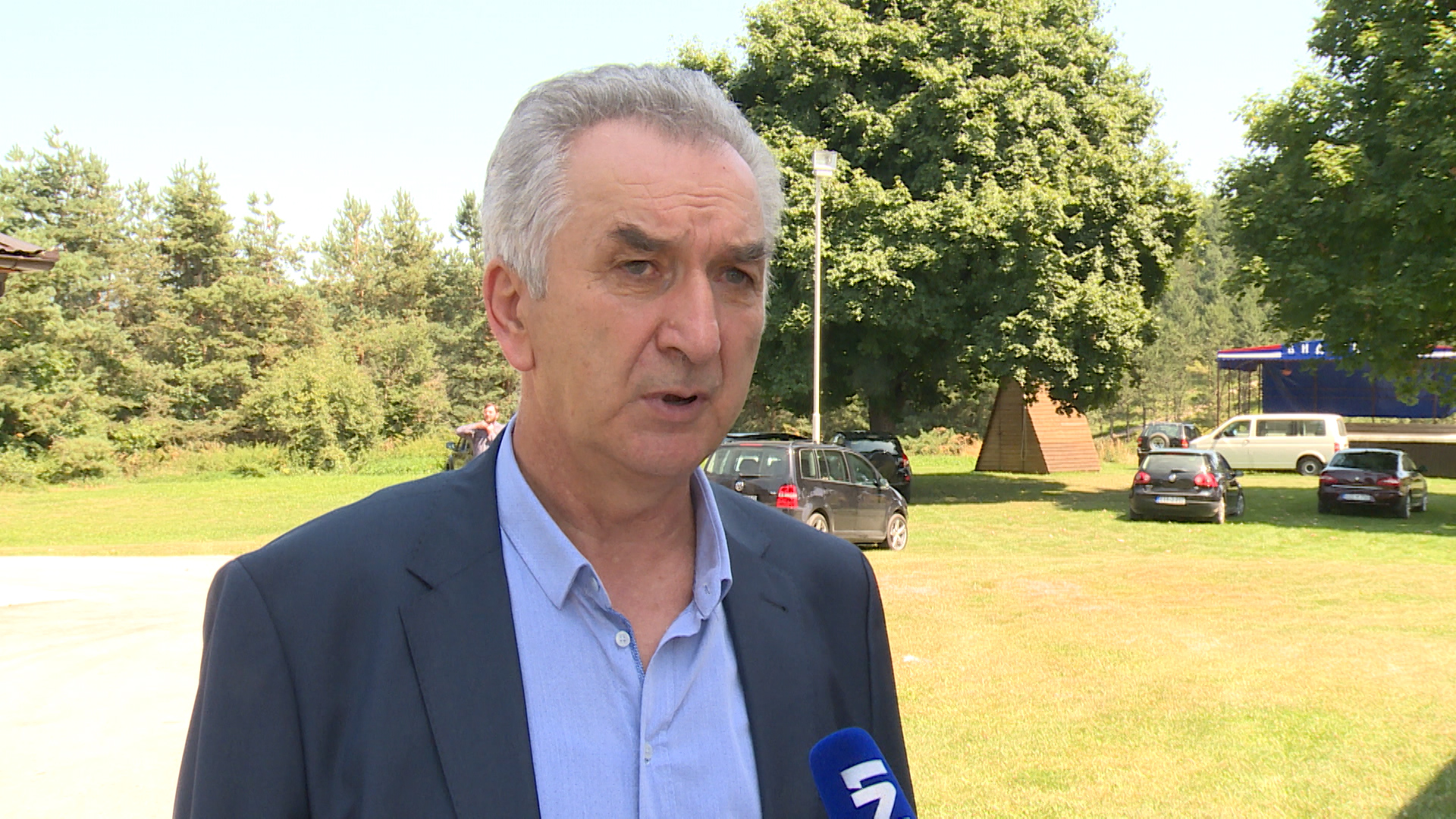 SA-POLITICKA KRIZA PKG 19-ADS-1(20170802-164344757).Still006