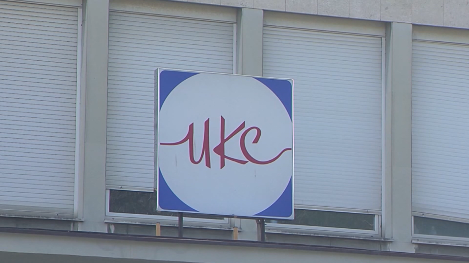 SA-PORODILJA TZ PKG-NAT-1(20200313-174359655).mxf.00_01_40_09.Still001