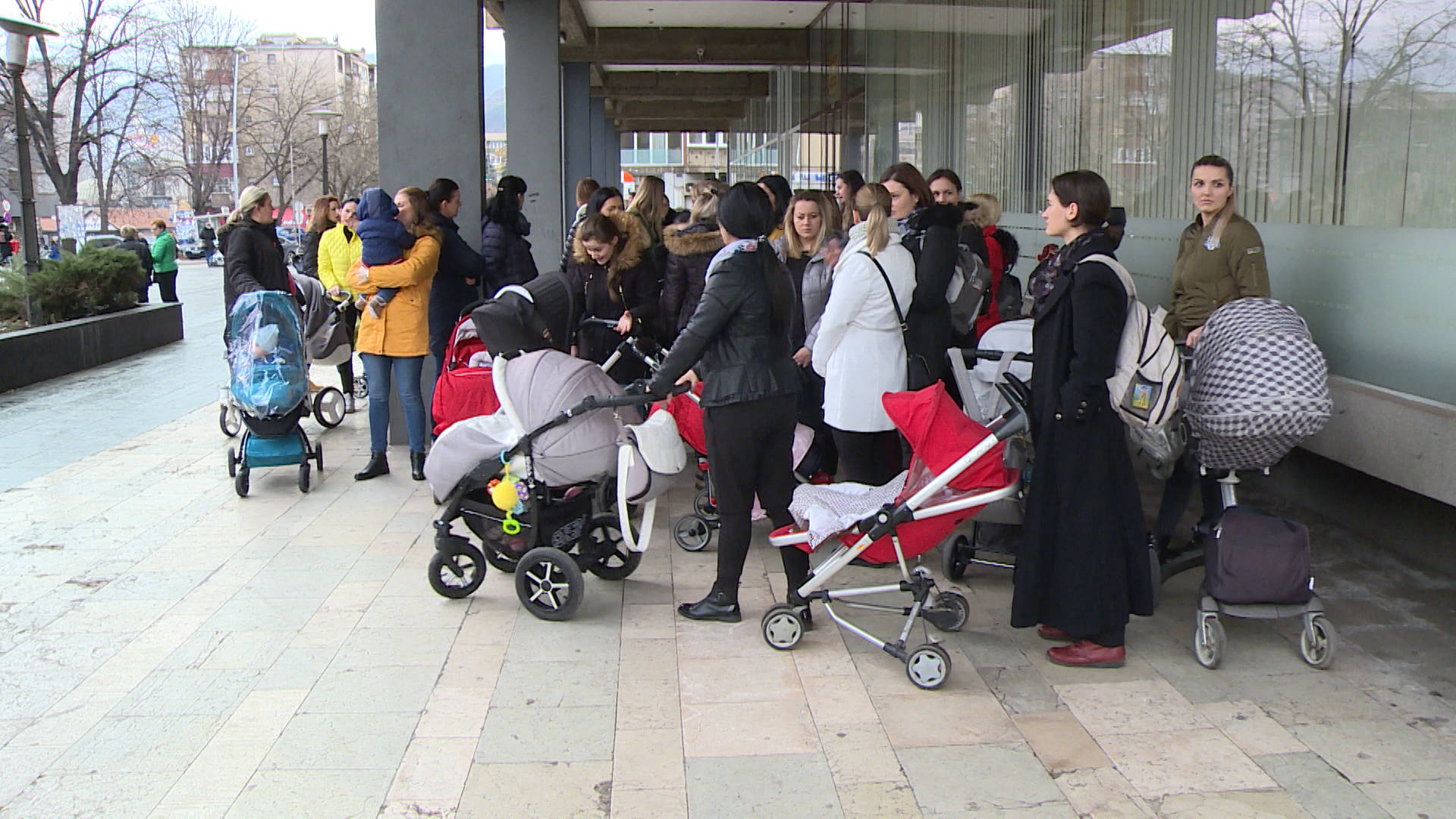 SA-PORODILJE ZENICA PKG-19-SLS-1(20200212-174633802).00_00_21_12.Still001