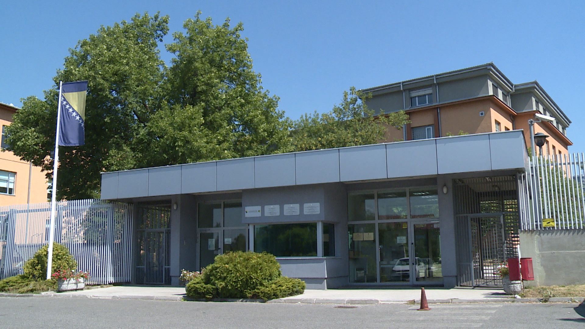 SA-PRAVOSUDJE PKG-19-BOB-1(20170831-171236492).Still003