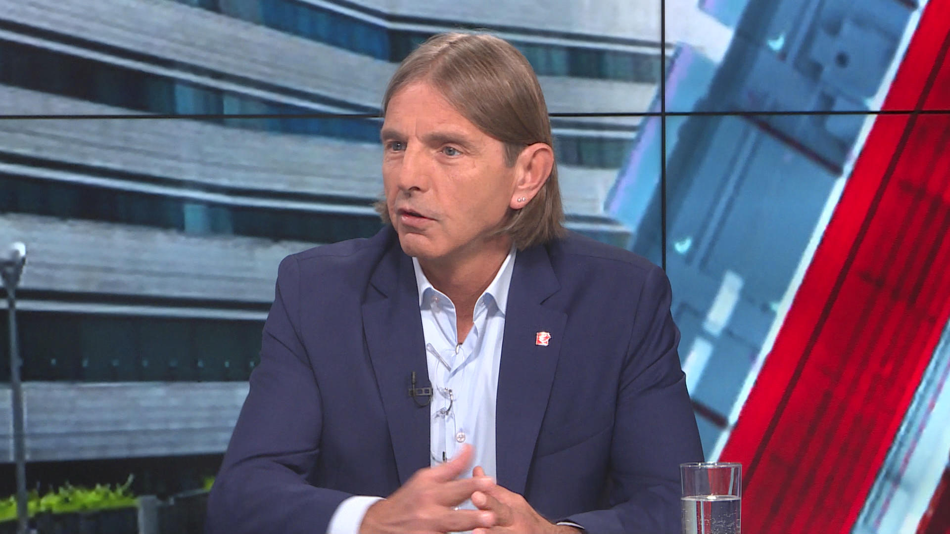 sa-predrag kojovic-clf-230819.17_48_07_20.Still001