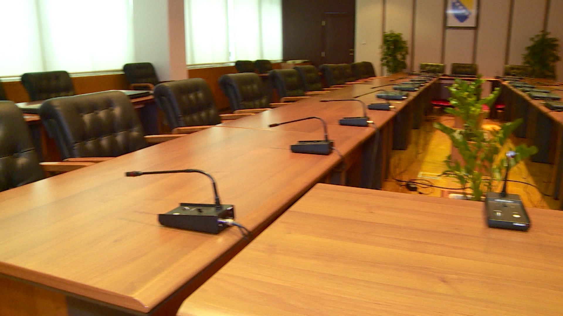 SA-PREGOVORI I RESTRIKCIJE PKG-19-ZVK-1(20190530-154506890).00_01_40_14.Still002