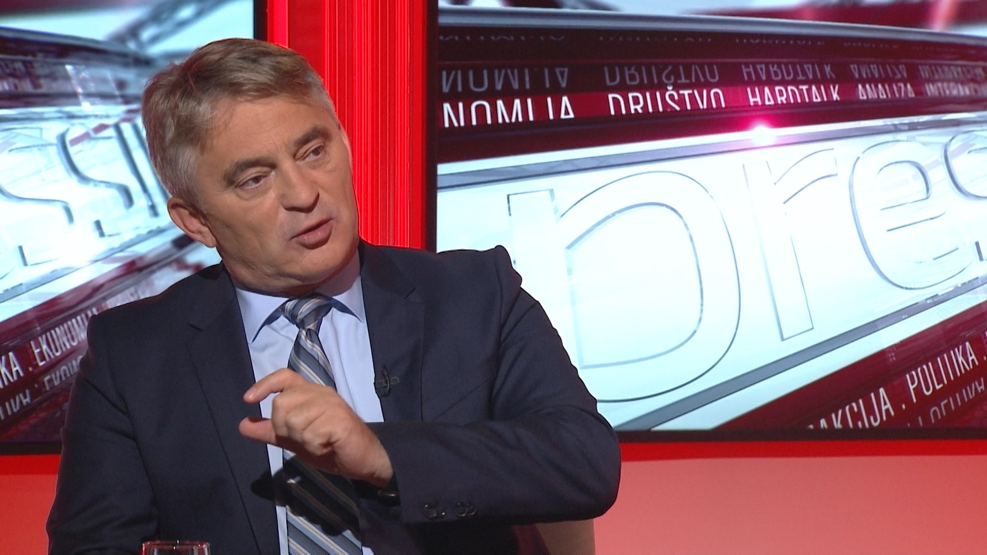 SA-PRESSING-030919-01-2(20190903-172734103).mxf.Still001