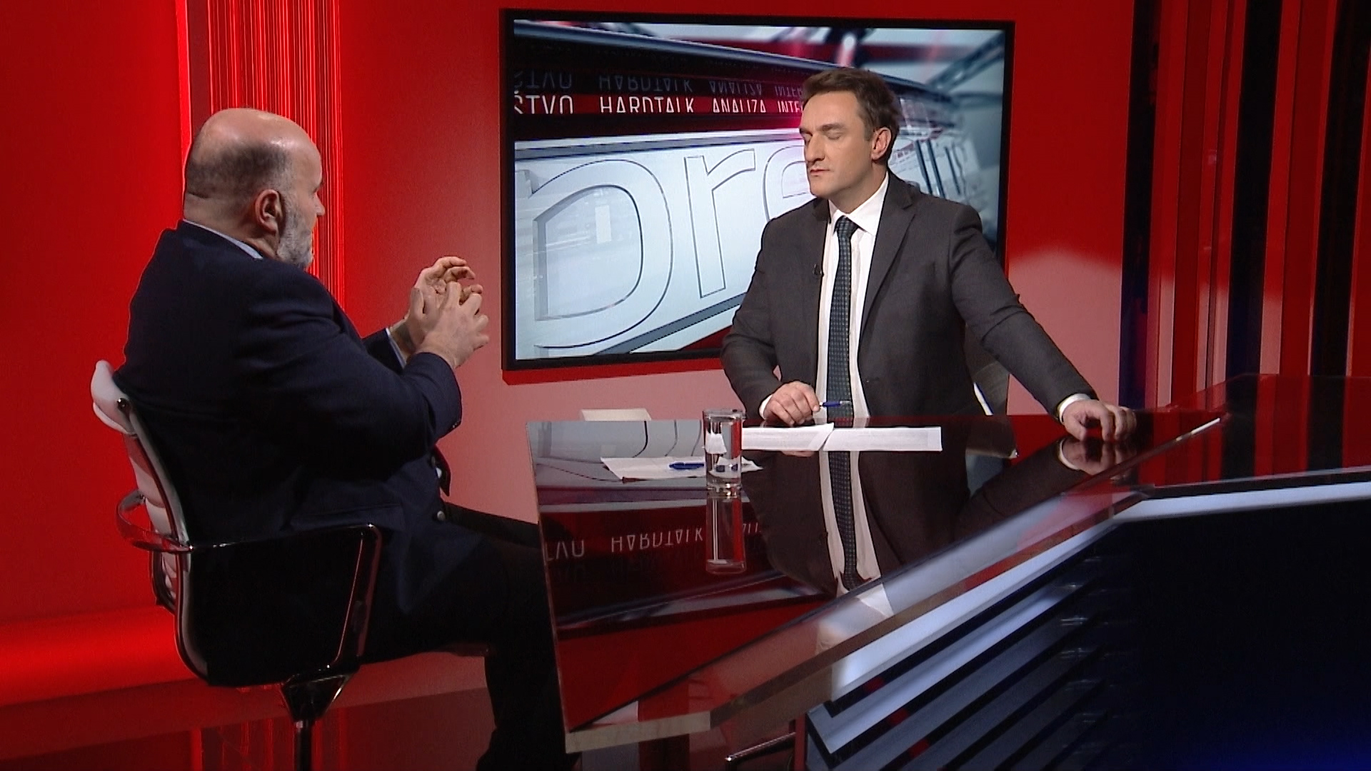 SA-PRESSING-050220-01.20_16_54_20.Still006